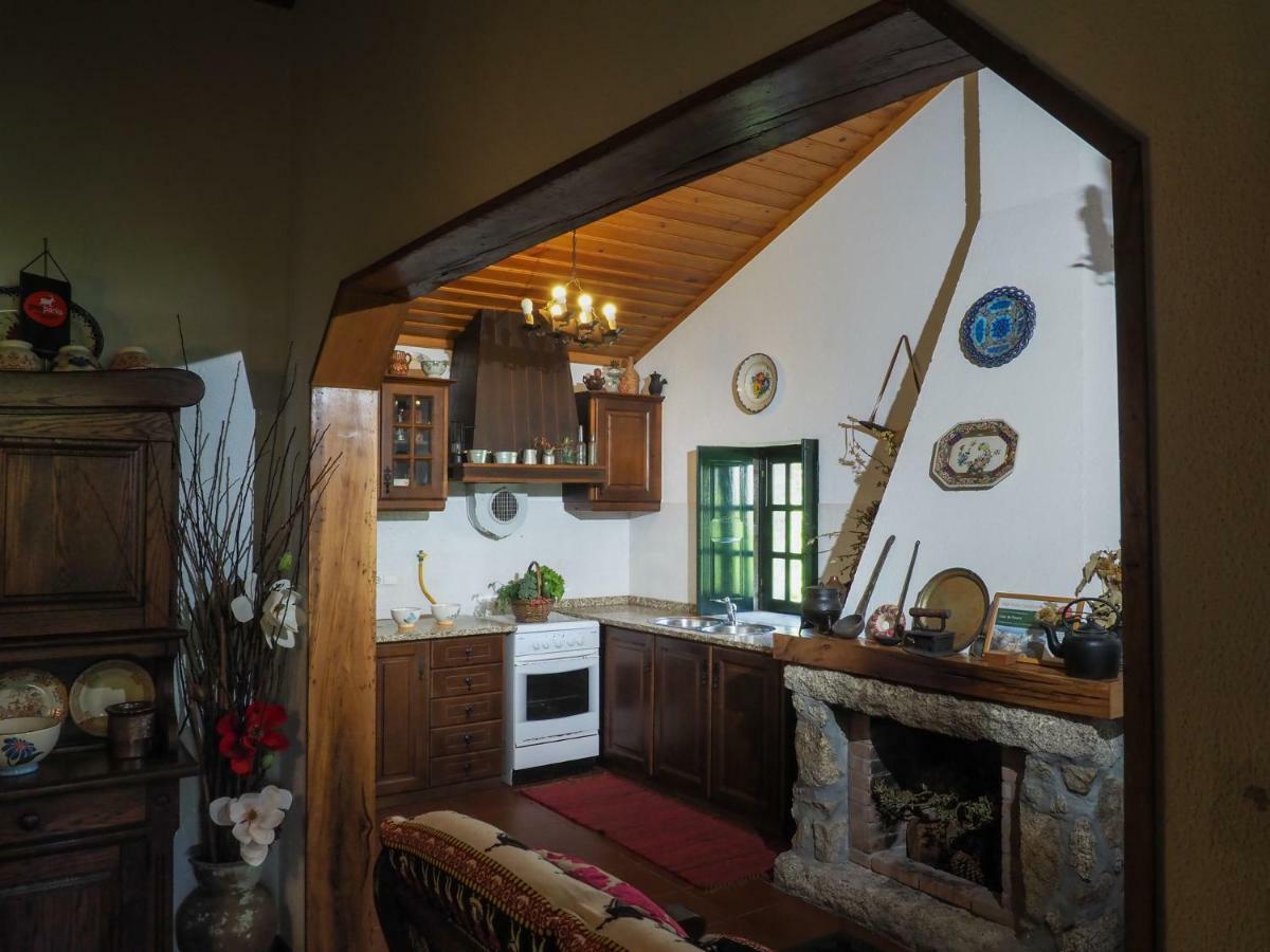 Casa De Pereiro Guest House โซอาโจ ภายนอก รูปภาพ