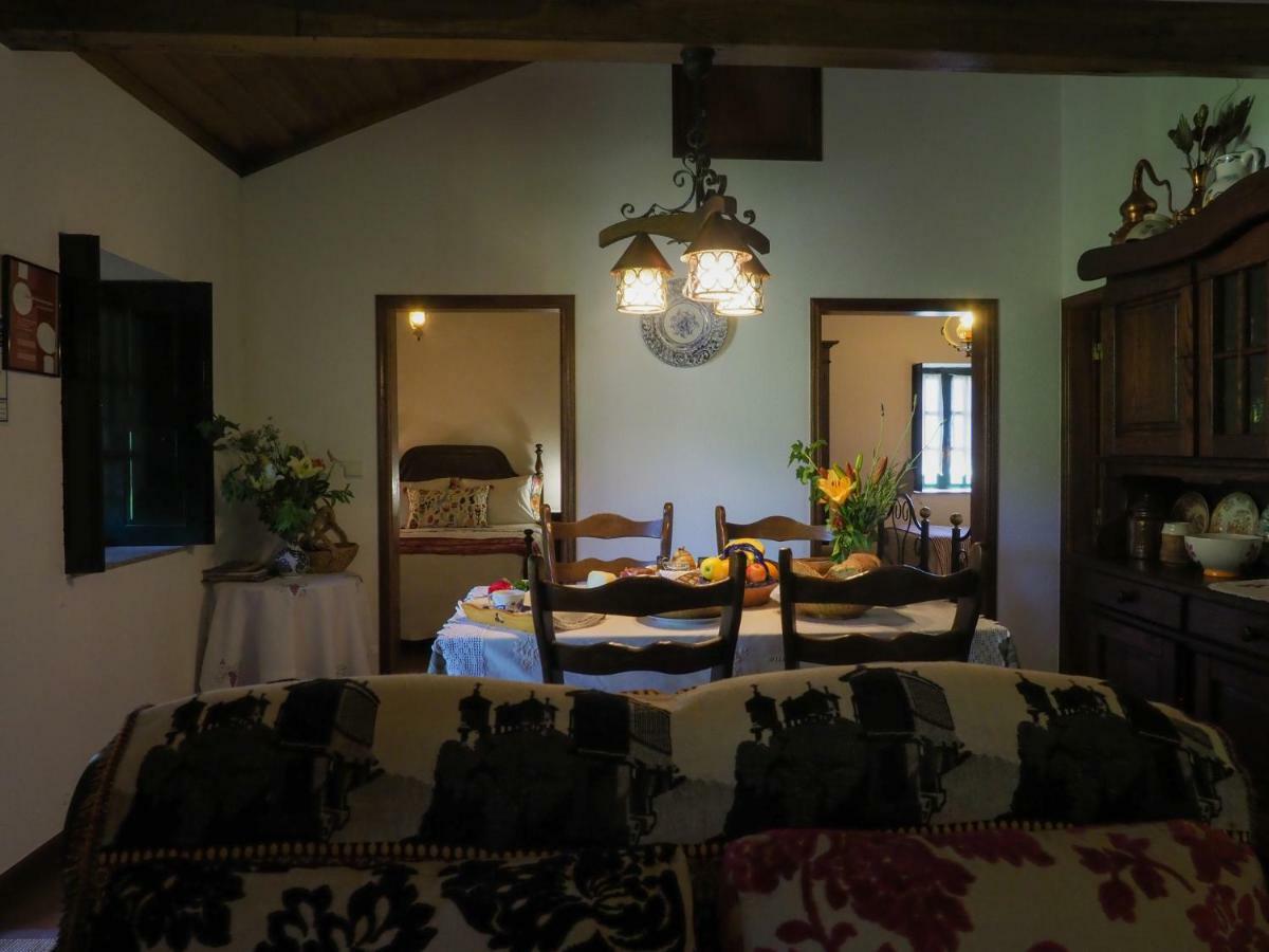 Casa De Pereiro Guest House โซอาโจ ภายนอก รูปภาพ