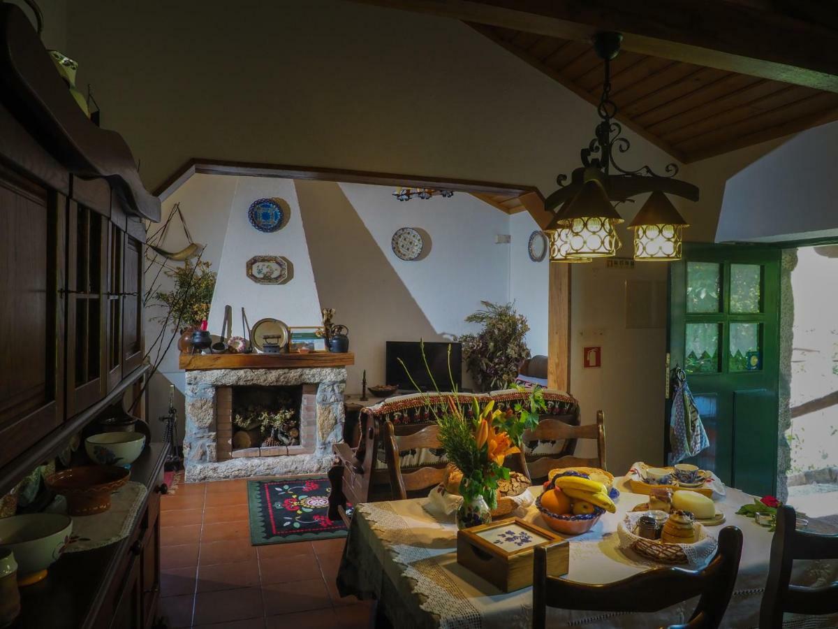 Casa De Pereiro Guest House โซอาโจ ภายนอก รูปภาพ