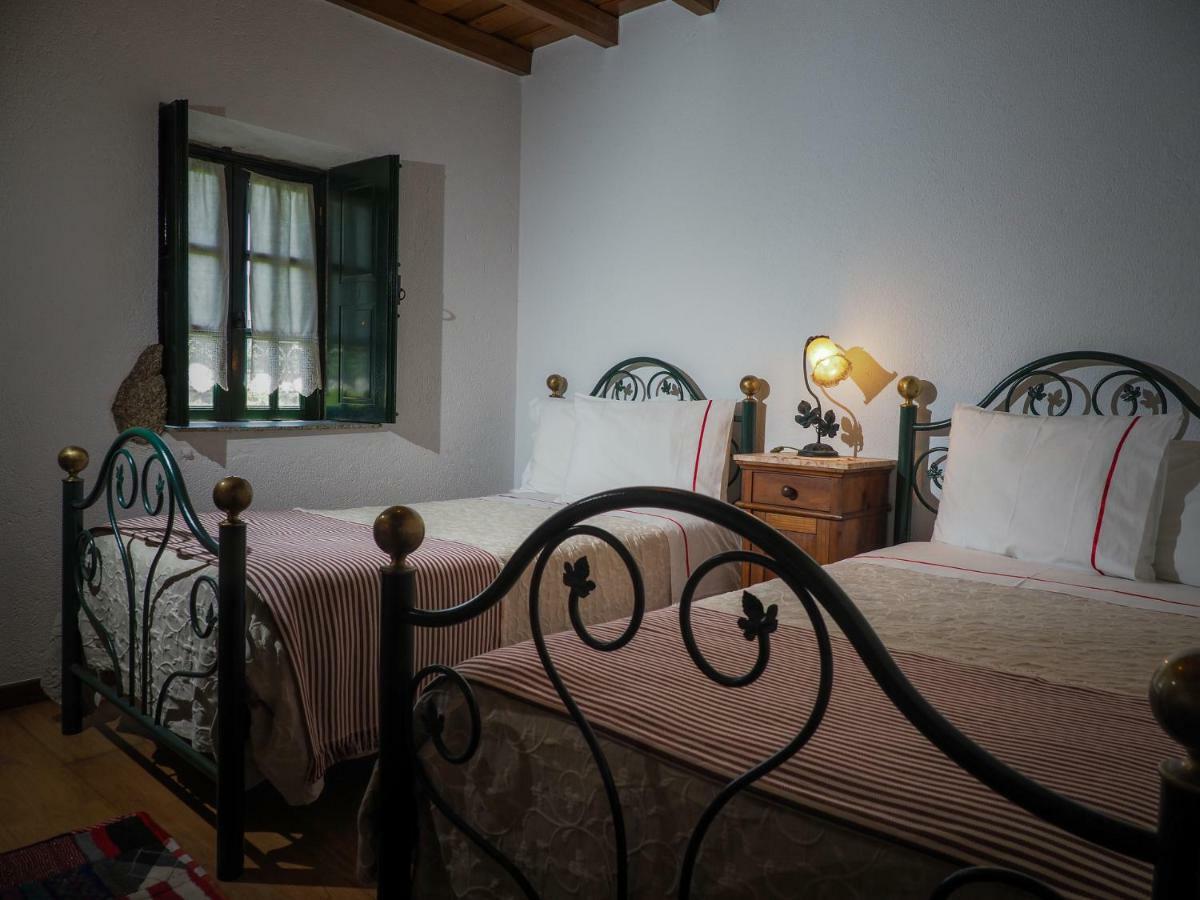 Casa De Pereiro Guest House โซอาโจ ภายนอก รูปภาพ